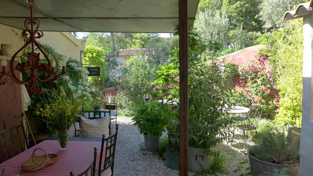 Sous Les Canniers Saumane-de-Vaucluse Kültér fotó